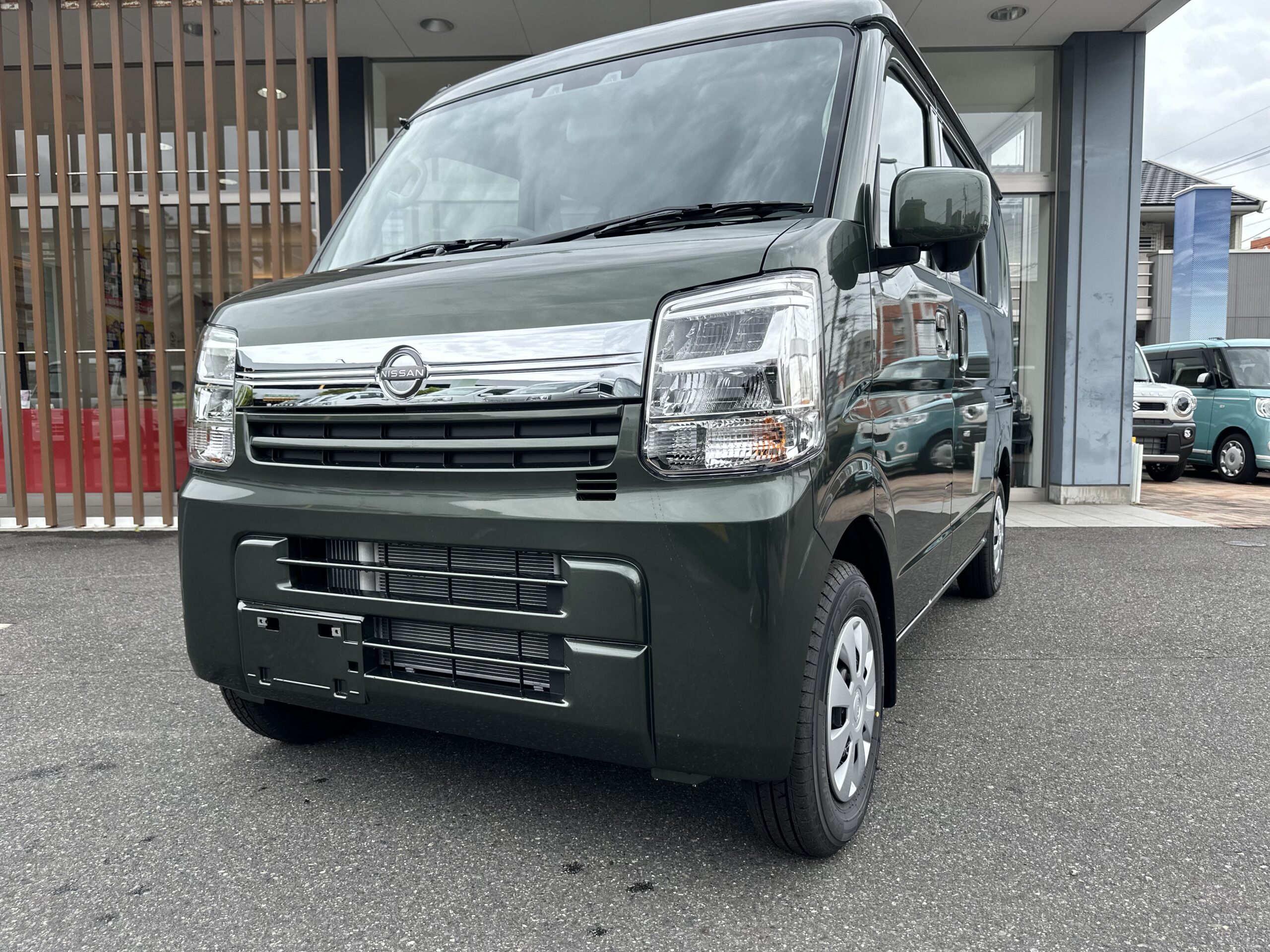日産 GX