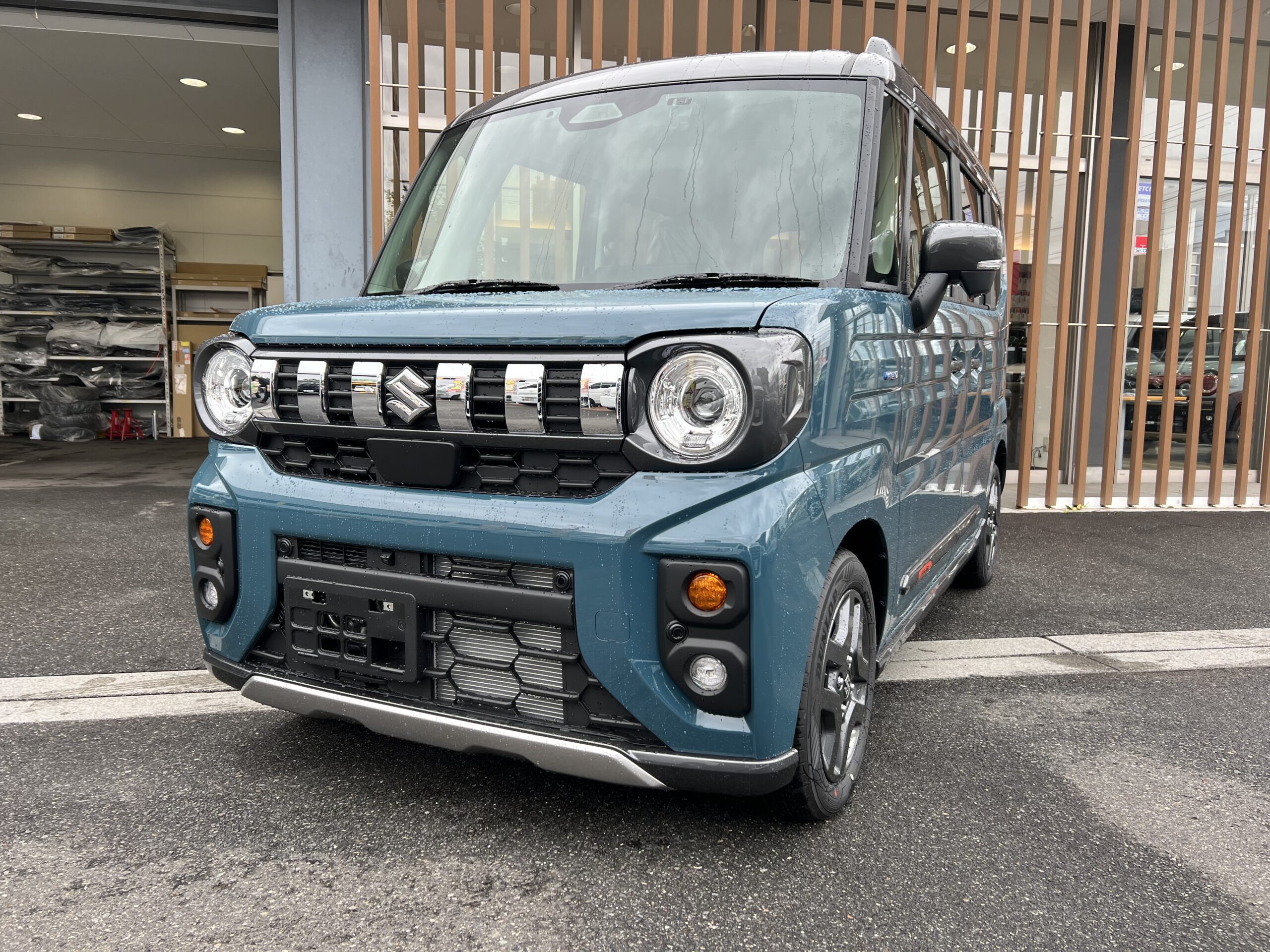 スズキ スペーシアギア HYBRID　XZターボ