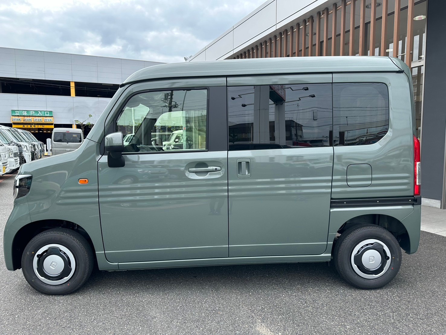 ホンダ N-VAN FUN