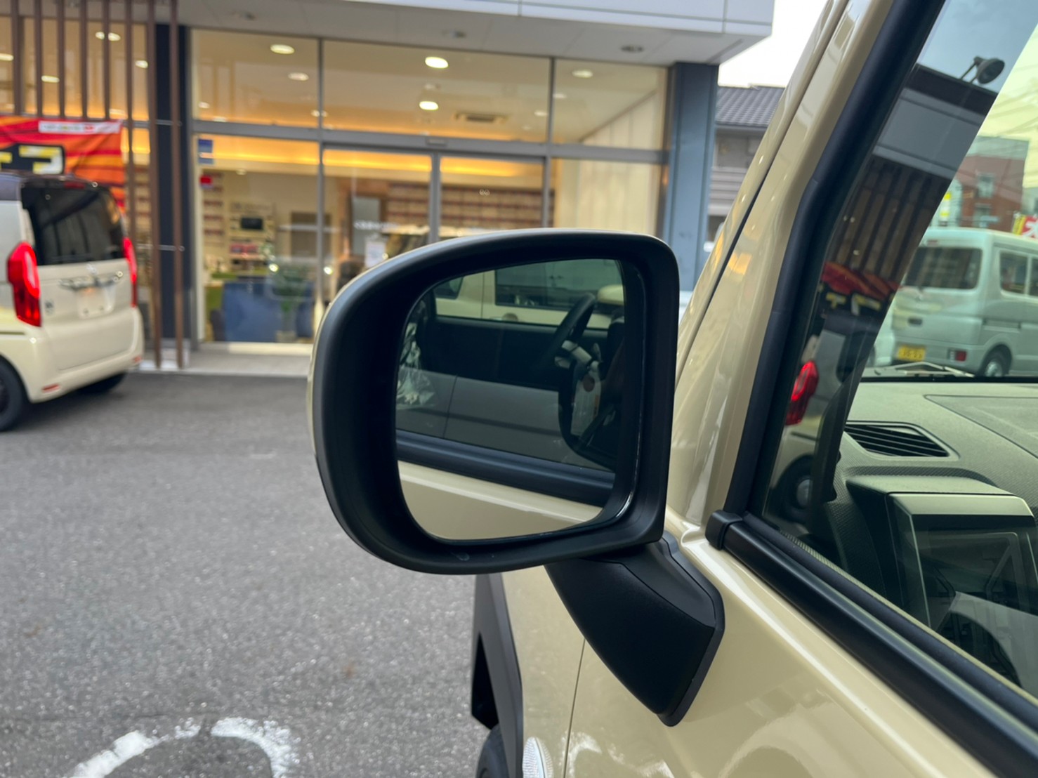 ダイハツ タフト Gクロムベンチャー