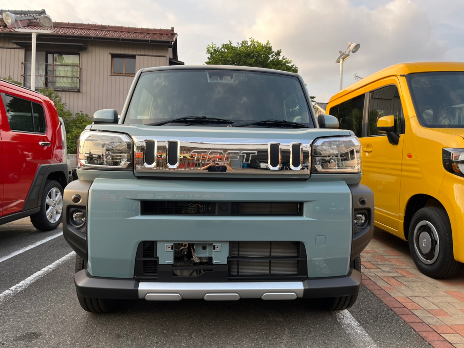 ダイハツ タフト Gクロムベンチャー