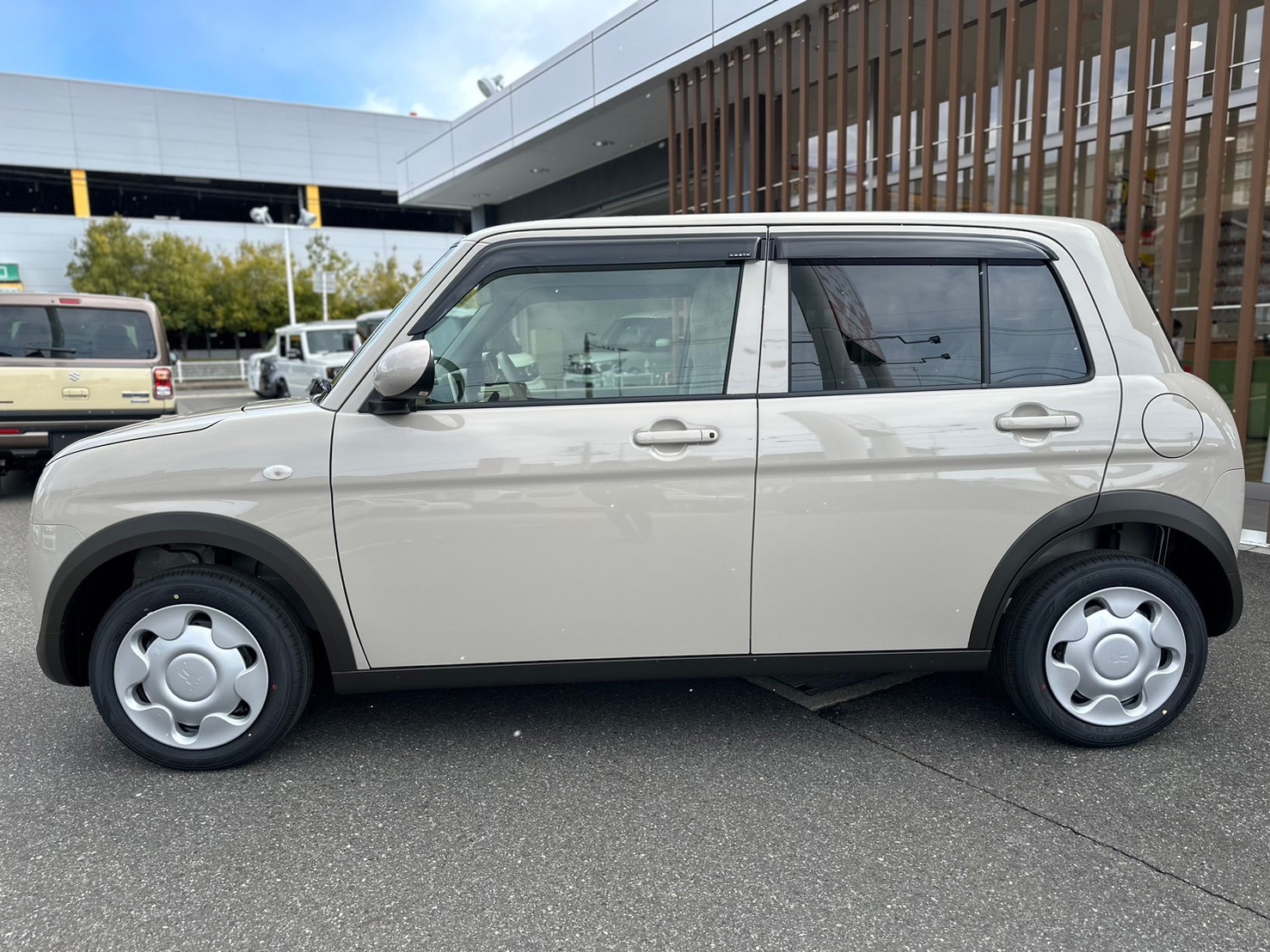 スズキ アルトラパン L