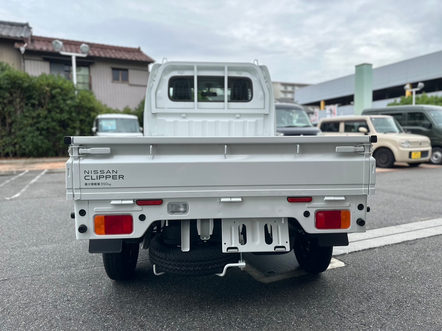 日産 クリッパートラック DX　5MT　4WD