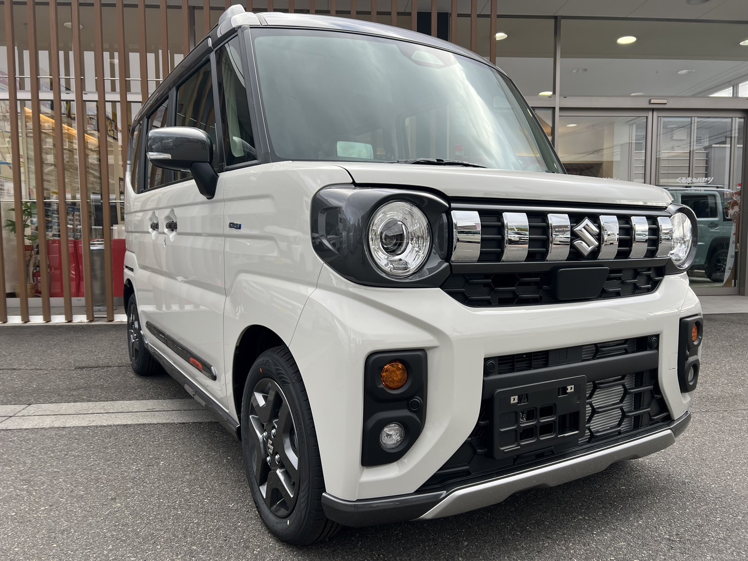 スズキ スペーシアギア HYBRID　XZターボ