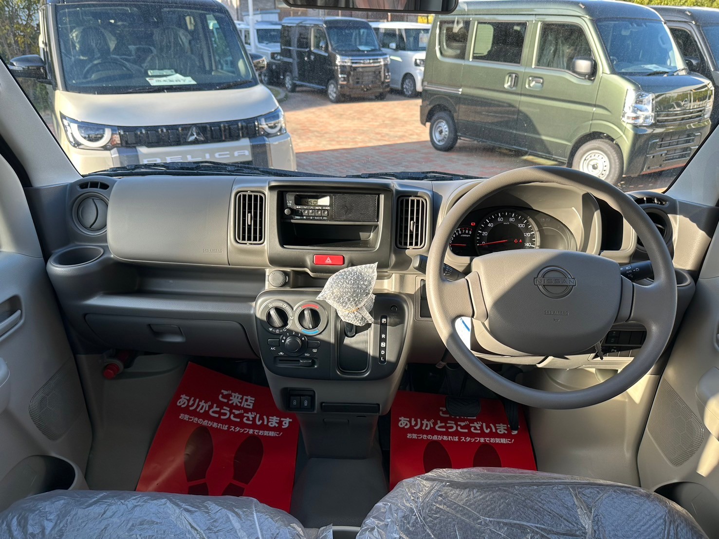 日産 クリッパーバン DX　CVT　2WD
