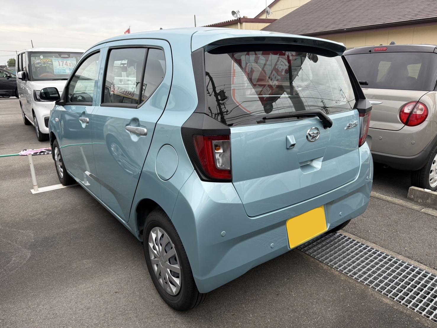 ダイハツ ミライース L SAⅢ