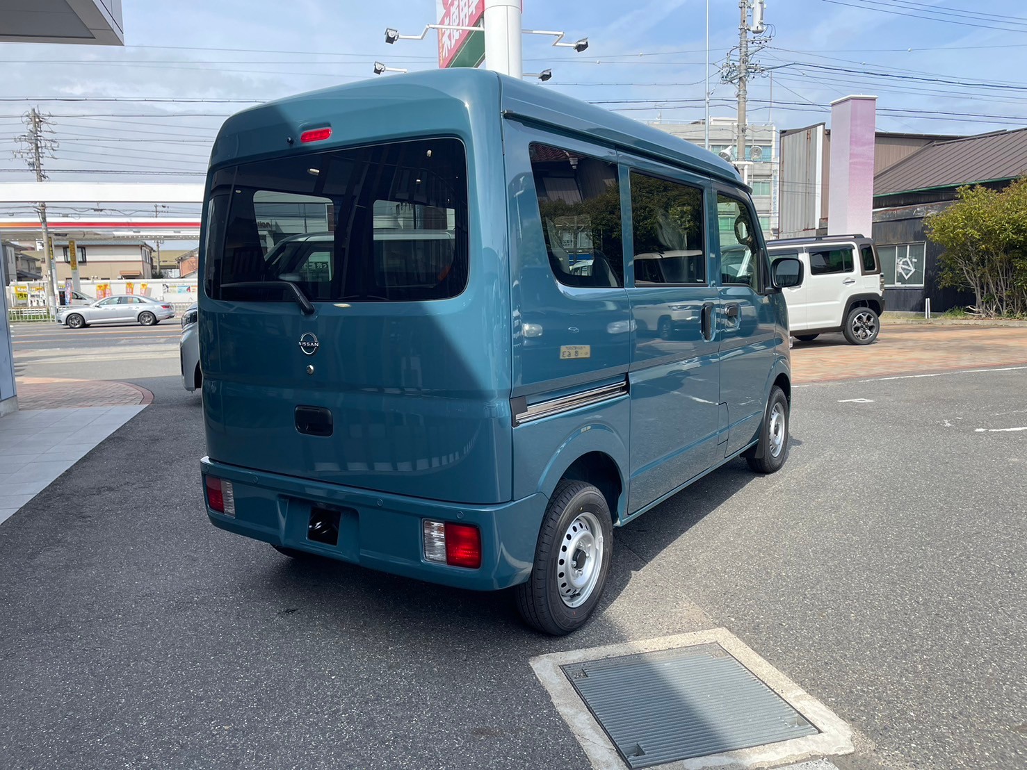 日産 クリッパーバン DX　CVT　2WD