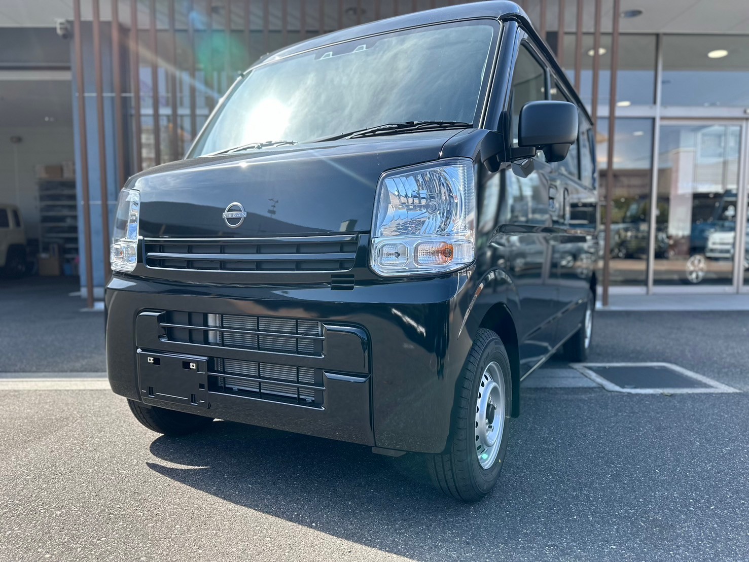 日産 クリッパーバン DX CVT 2WD