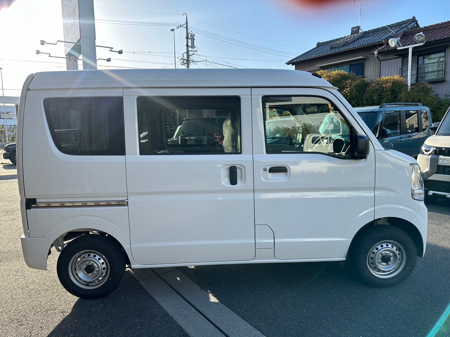 日産 クリッパーバン DX　CVT　2WD