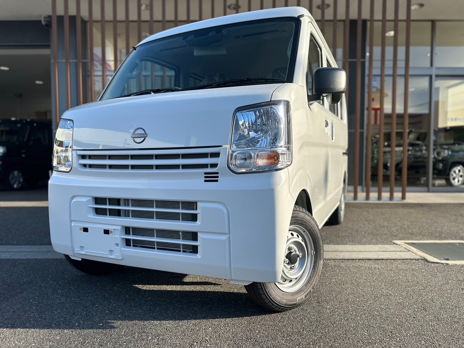 日産 クリッパーバン DX CVT 2WD