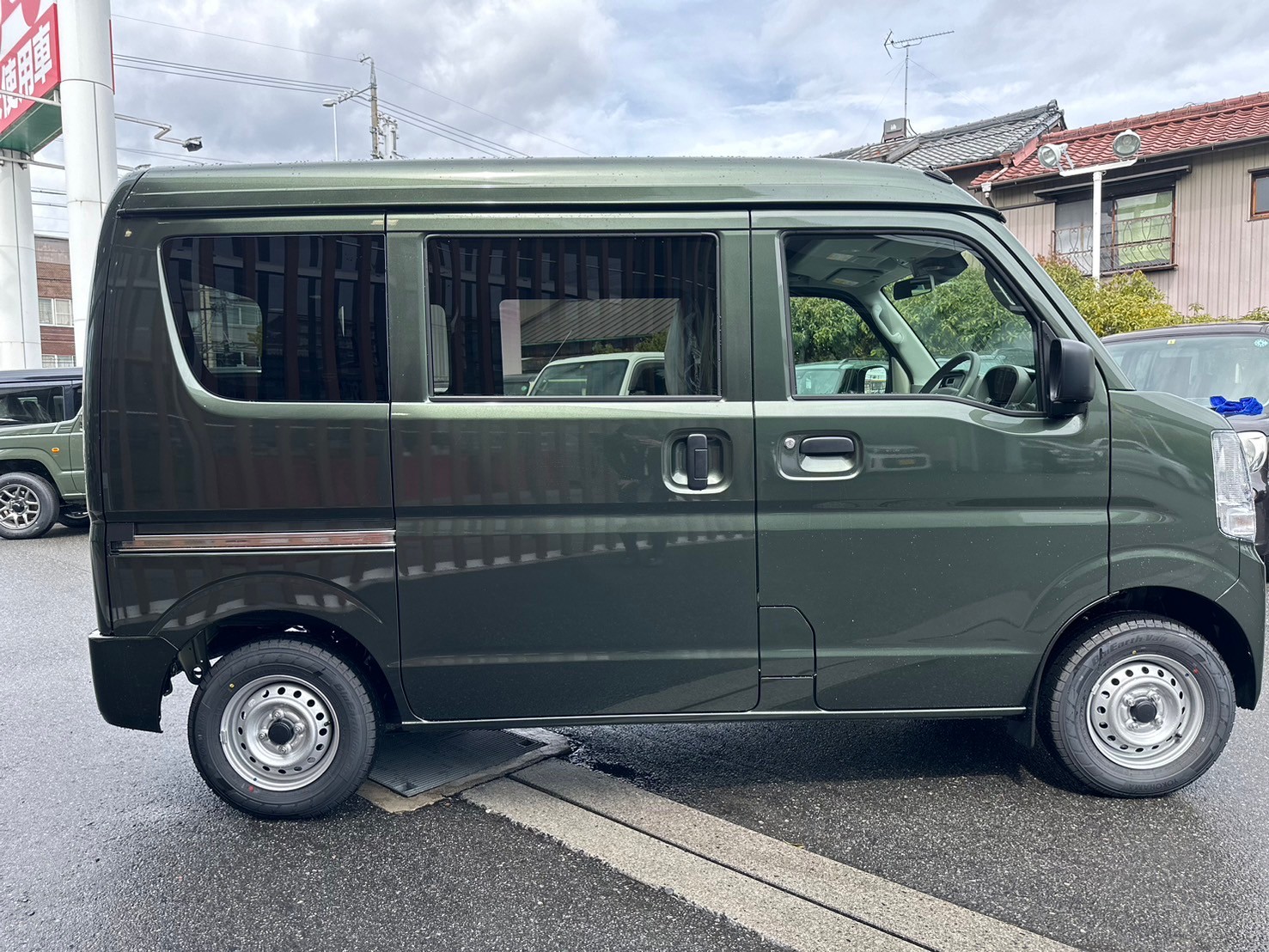 日産 クリッパーバン DX　CVT　2WD