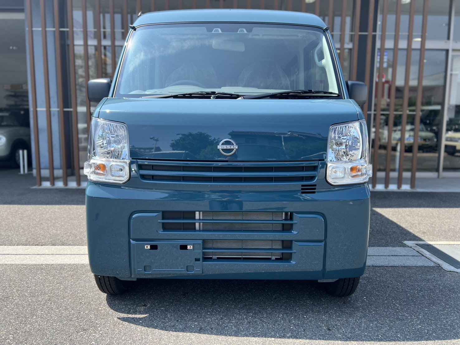日産 クリッパーバン DX　CVT　2WD