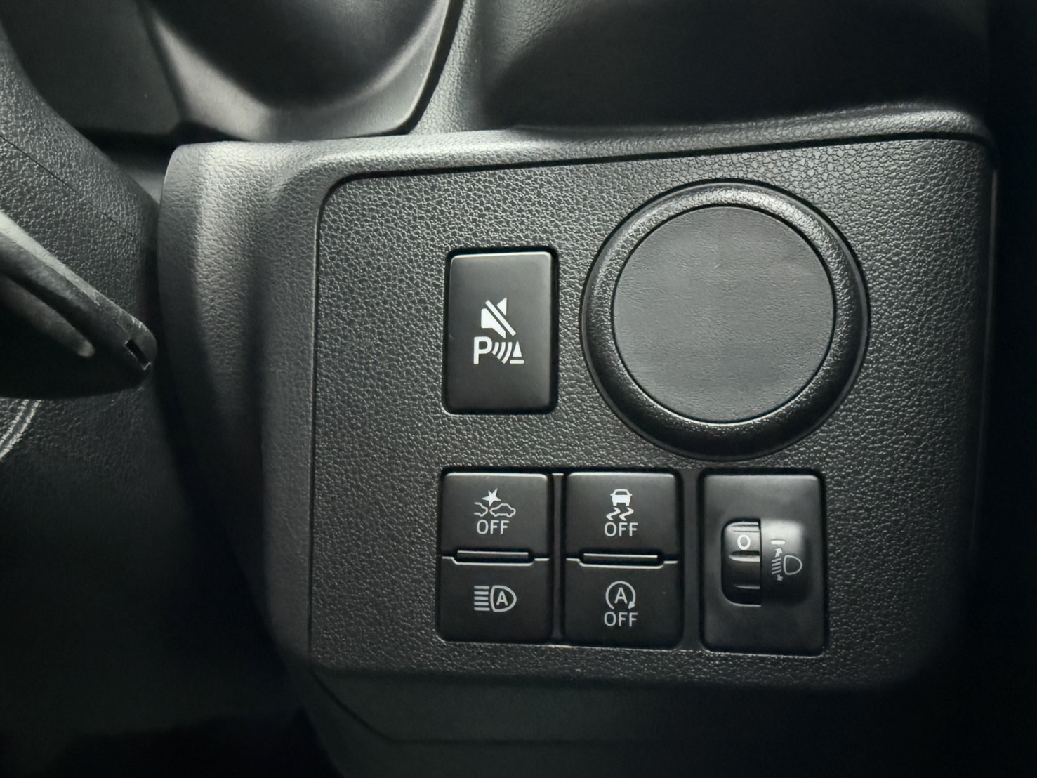 ダイハツ ミライース L SAⅢ