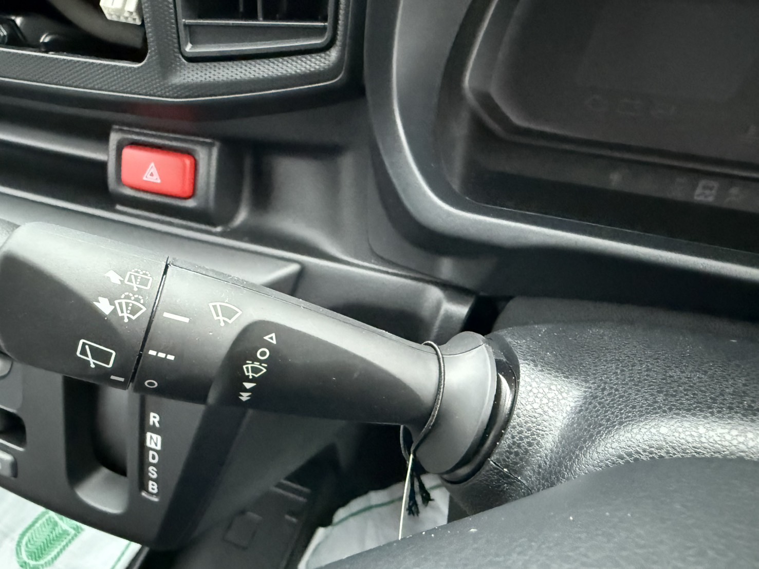 ダイハツ ミライース L SAⅢ