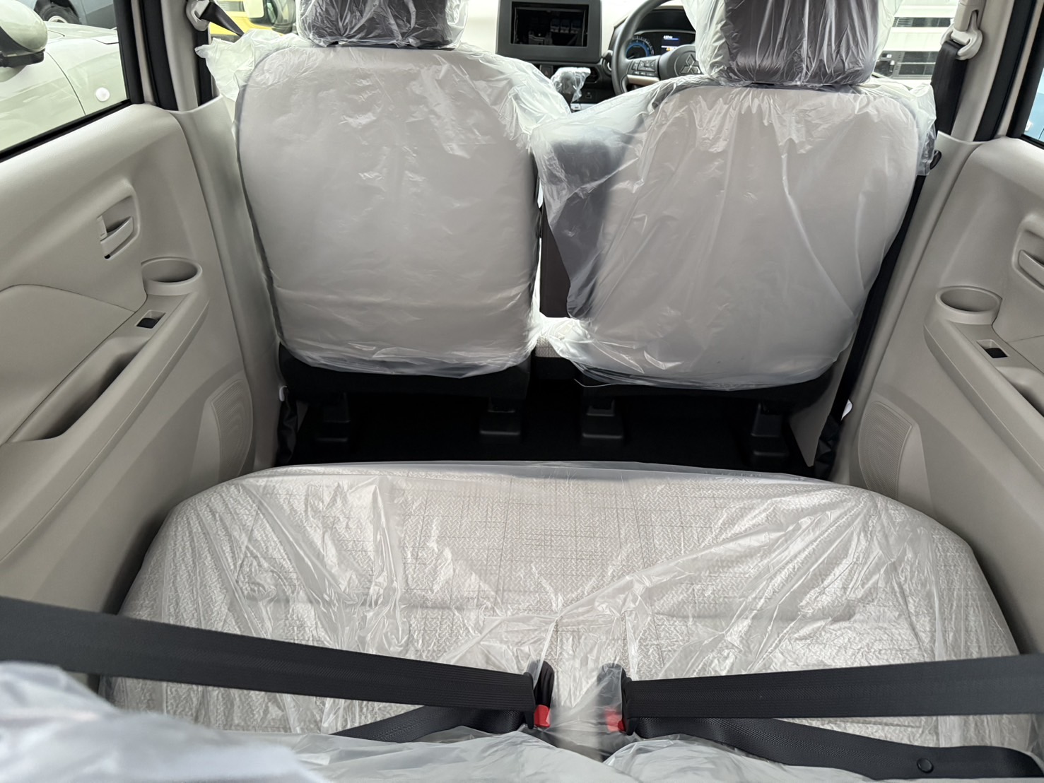 三菱 eKワゴン G