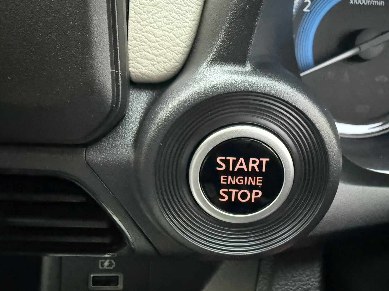 三菱 eKワゴン G