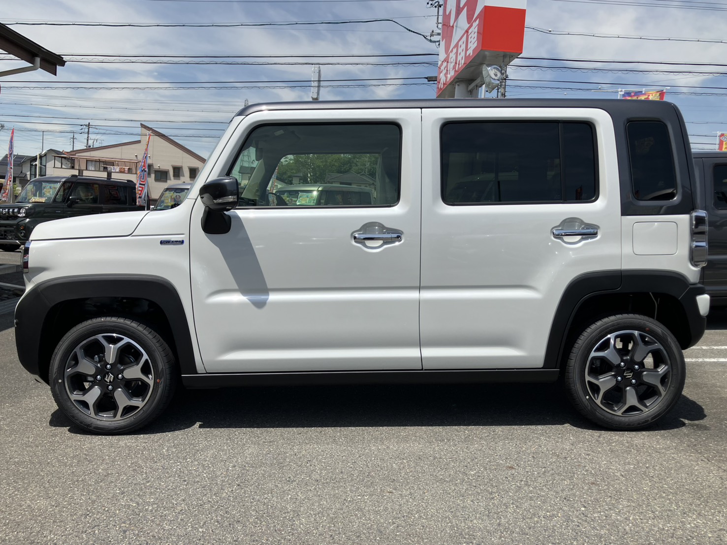 スズキ ハスラー 新型　HYBRID　X