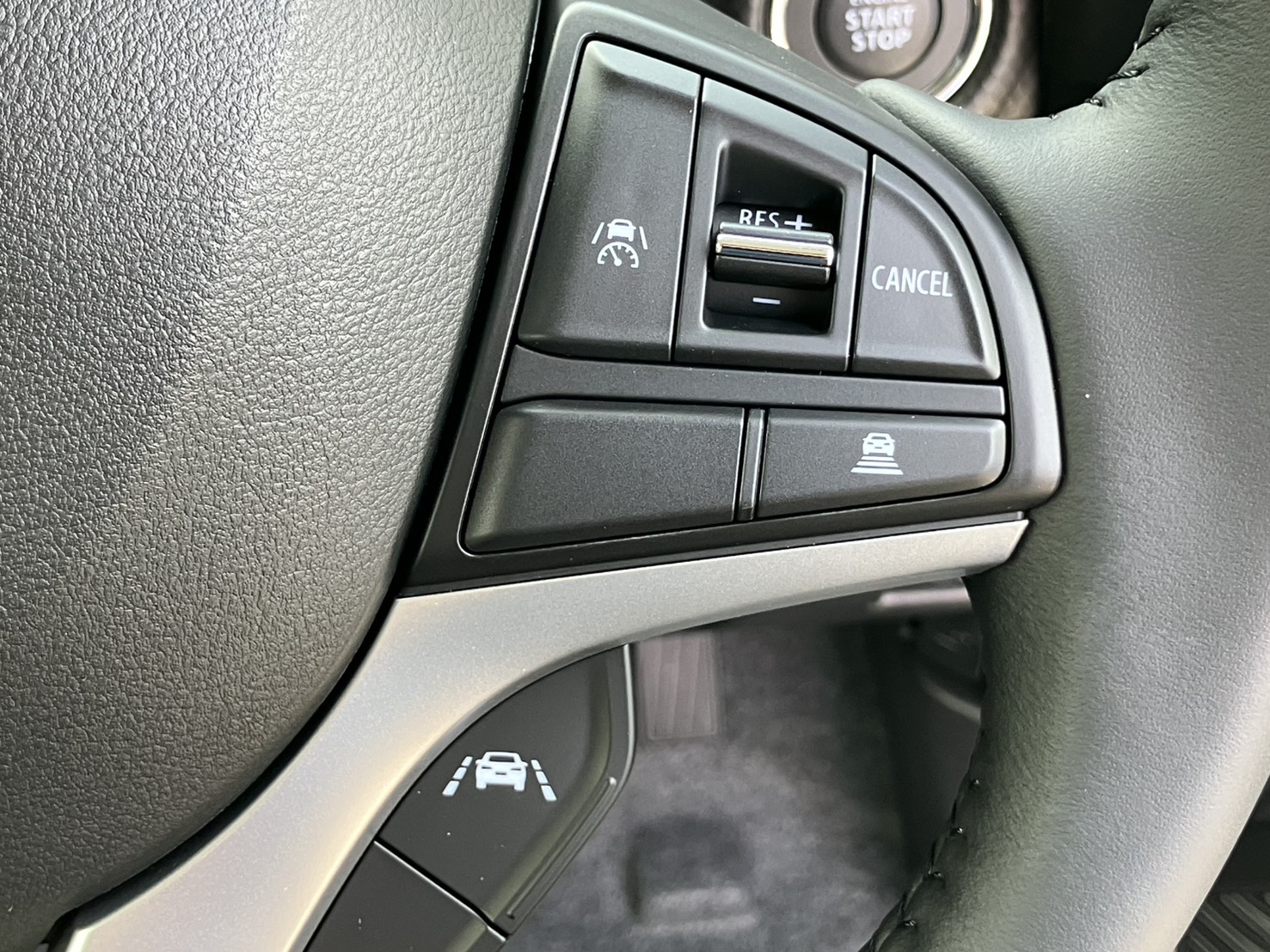 スズキ ハスラー 新型　HYBRID　X
