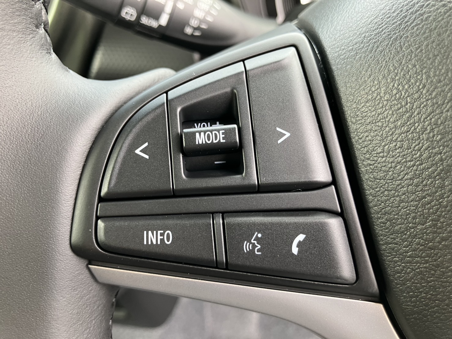 スズキ ハスラー 新型 タフワイルド