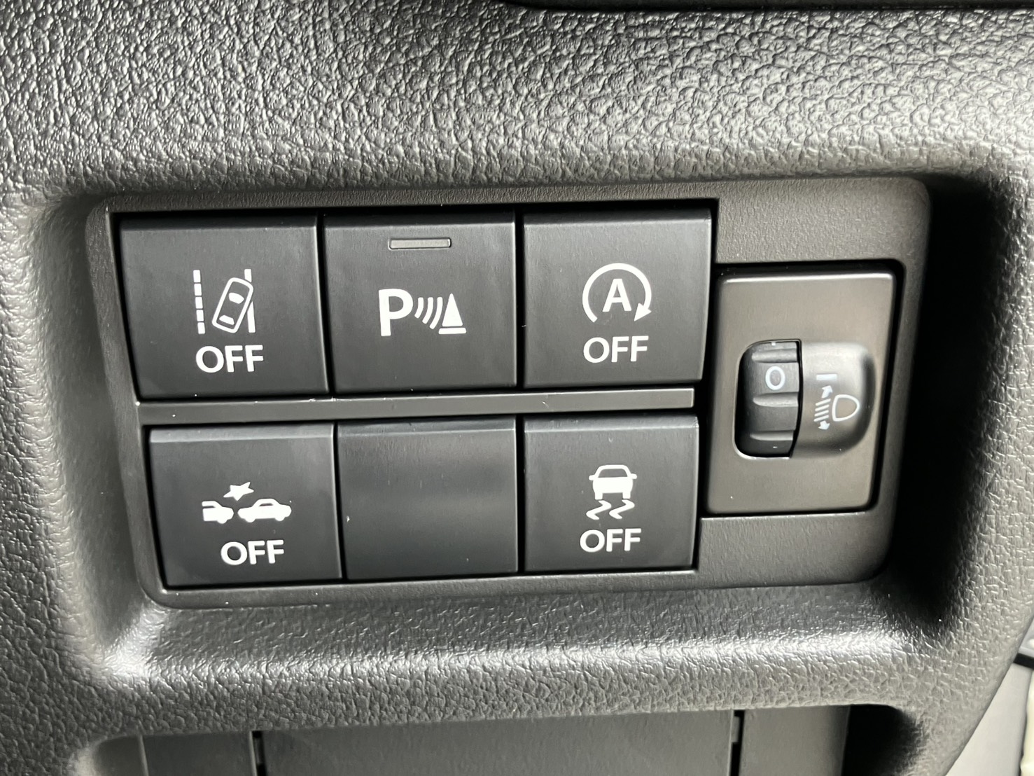 スズキ ハスラー 新型 タフワイルド