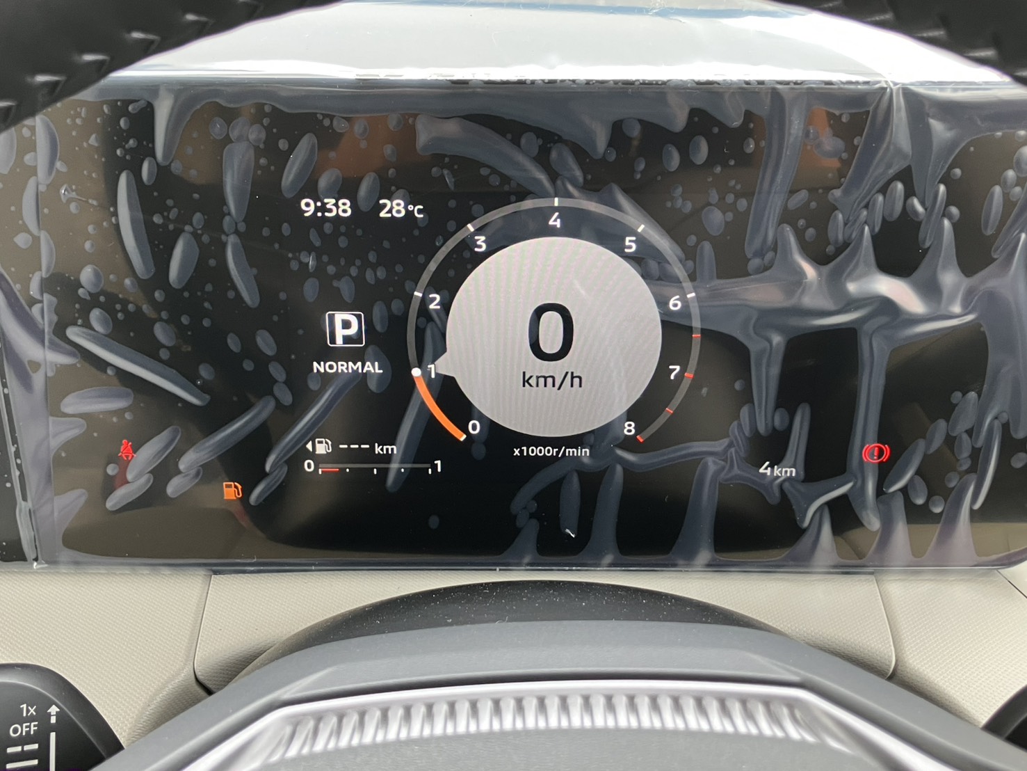 三菱 eKスペース 新型　G