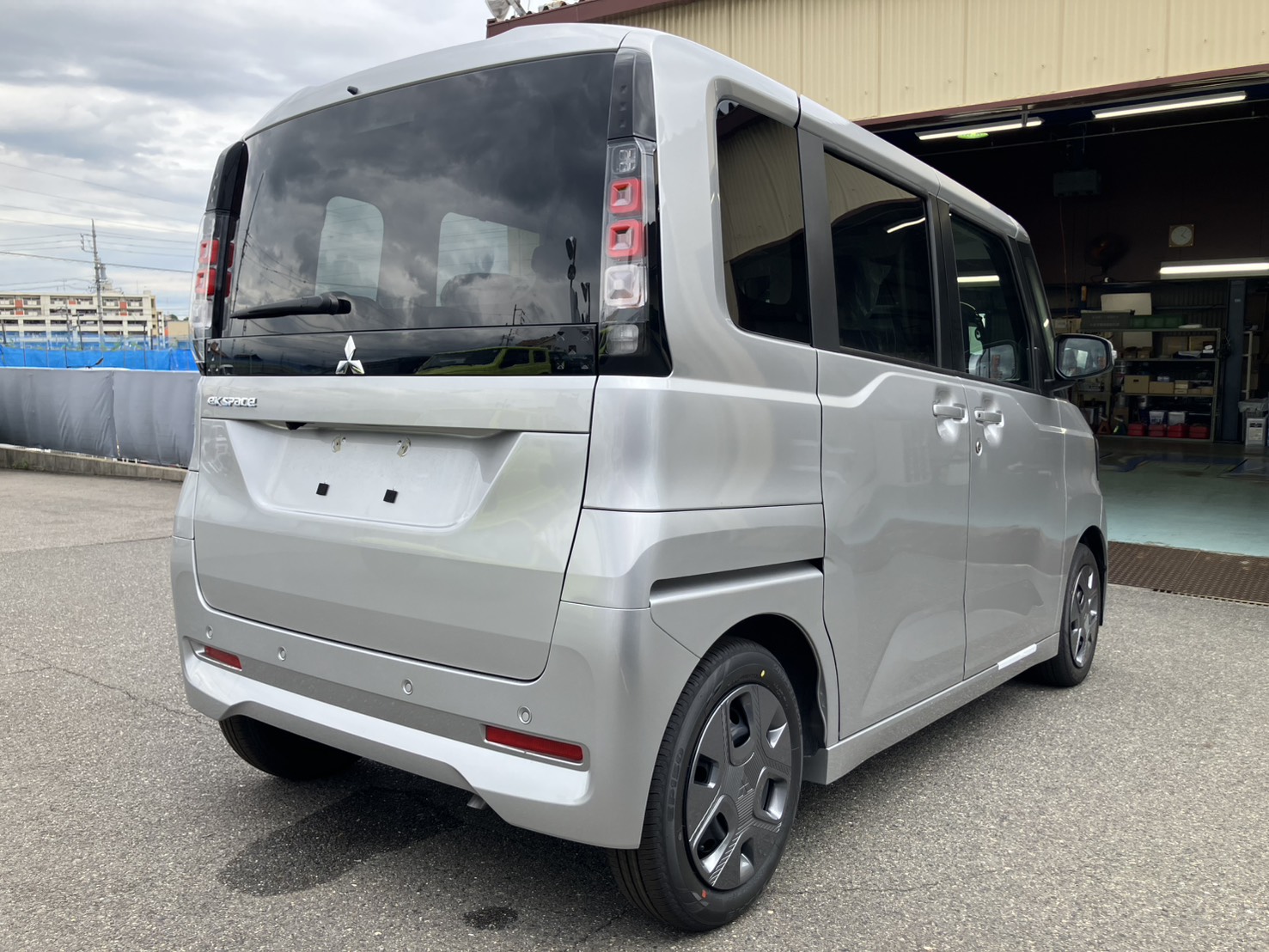 三菱 eKスペース 新型　G