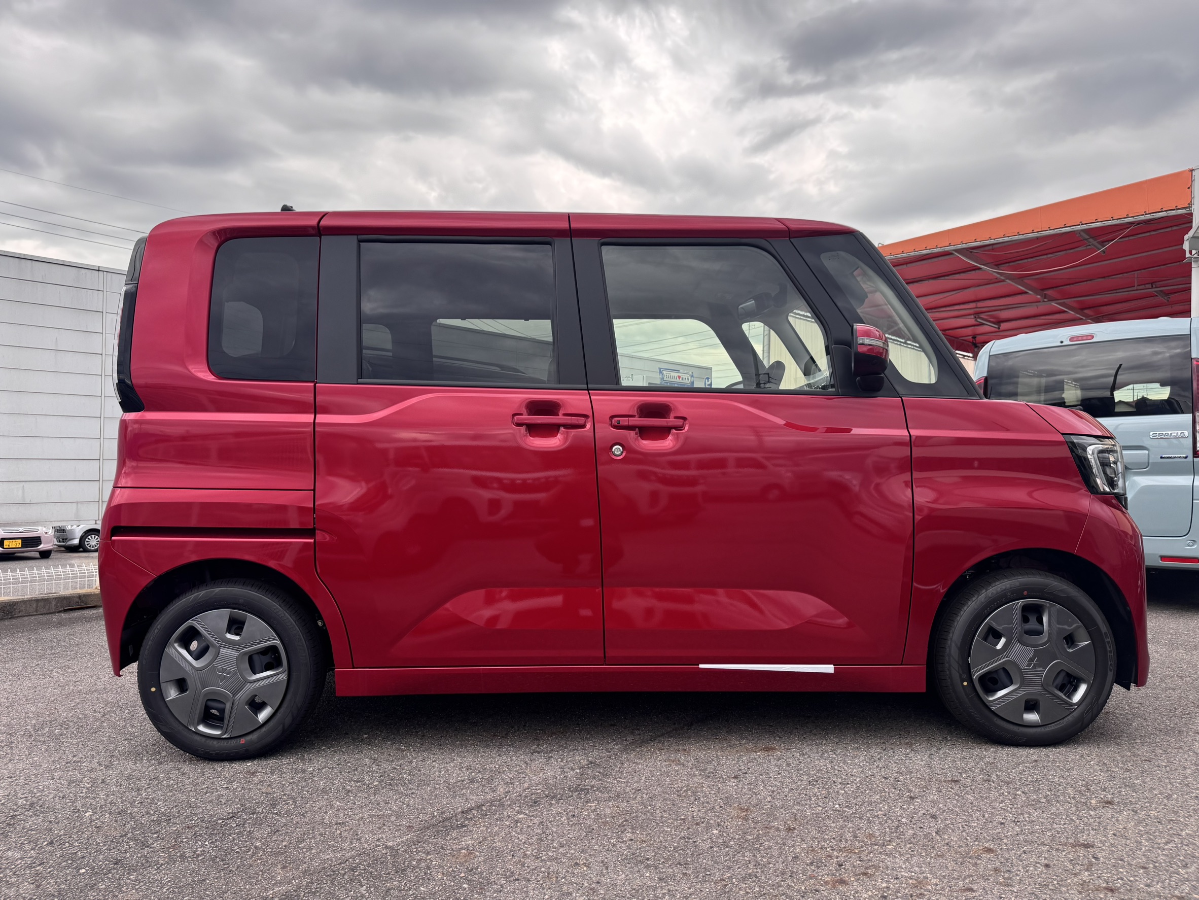 三菱 eKスペース 新型　G