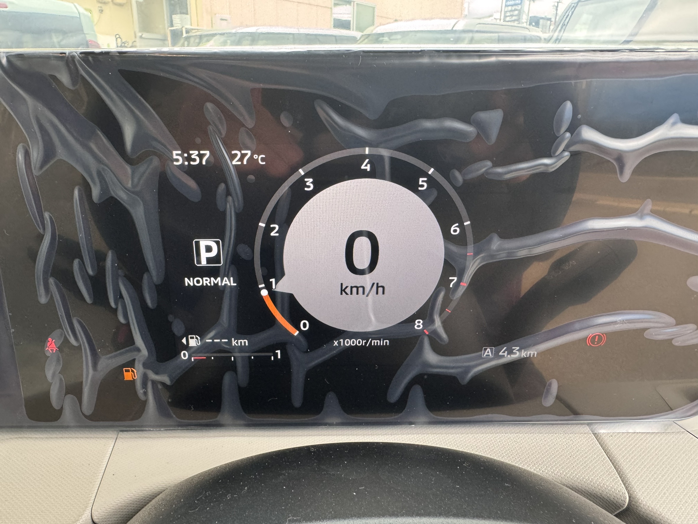 三菱 eKスペース 新型　G