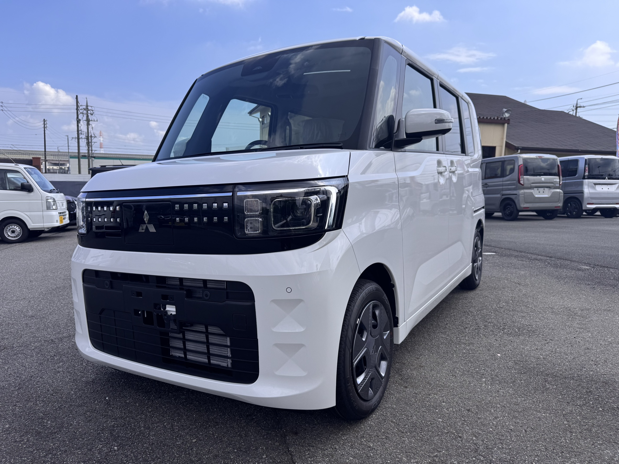 三菱 eKスペース 新型　G　ｱﾗｳﾝﾄﾞﾋﾞｭｰﾓﾆﾀｰ付
