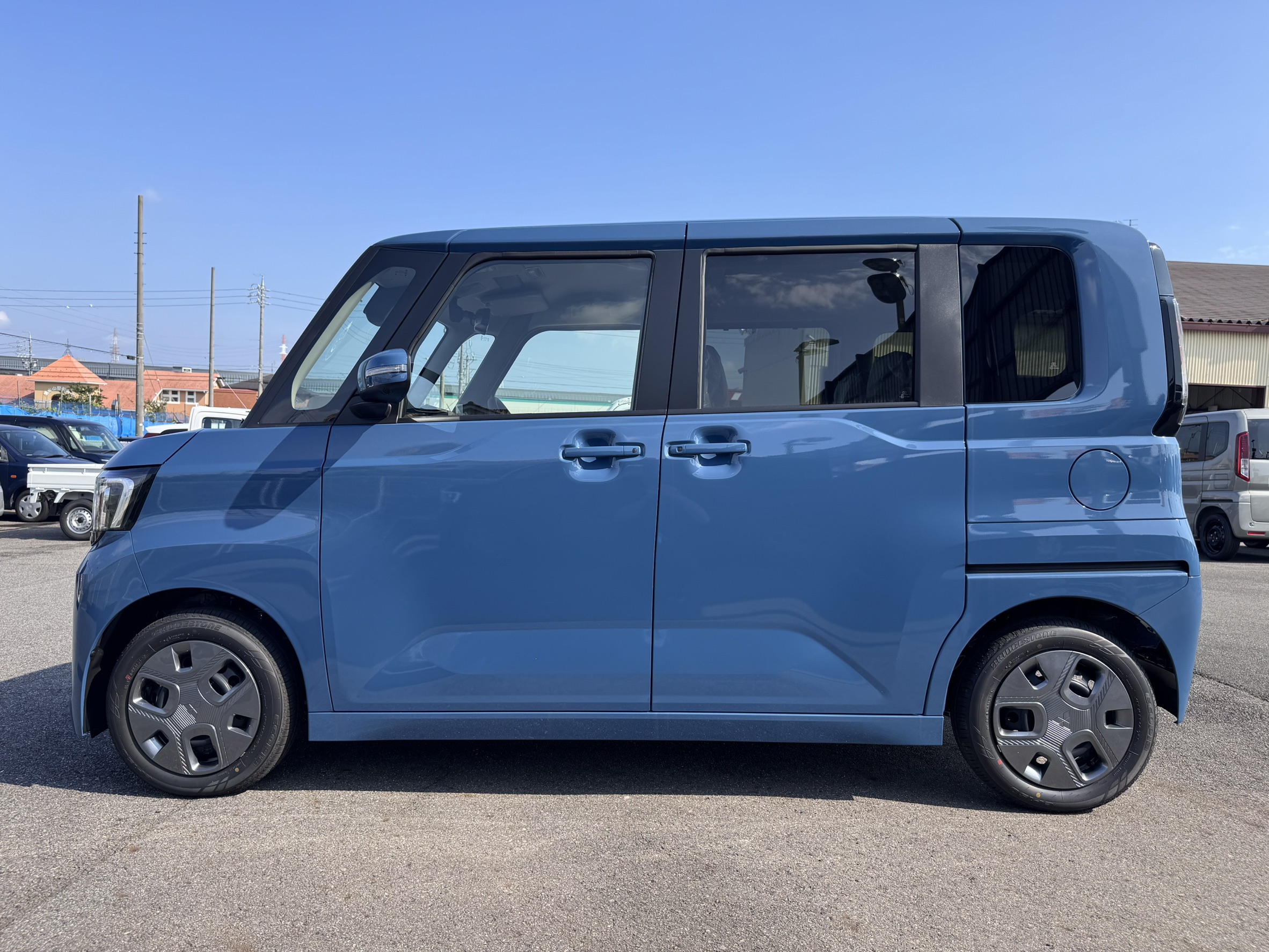三菱 eKスペース 新型　G　ｱﾗｳﾝﾄﾞﾋﾞｭｰﾓﾆﾀｰ付