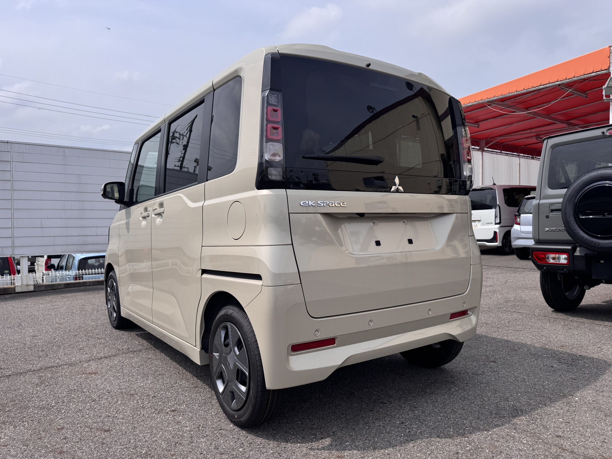 三菱 eKスペース 新型　G　ｱﾗｳﾝﾄﾞﾋﾞｭｰﾓﾆﾀｰ付