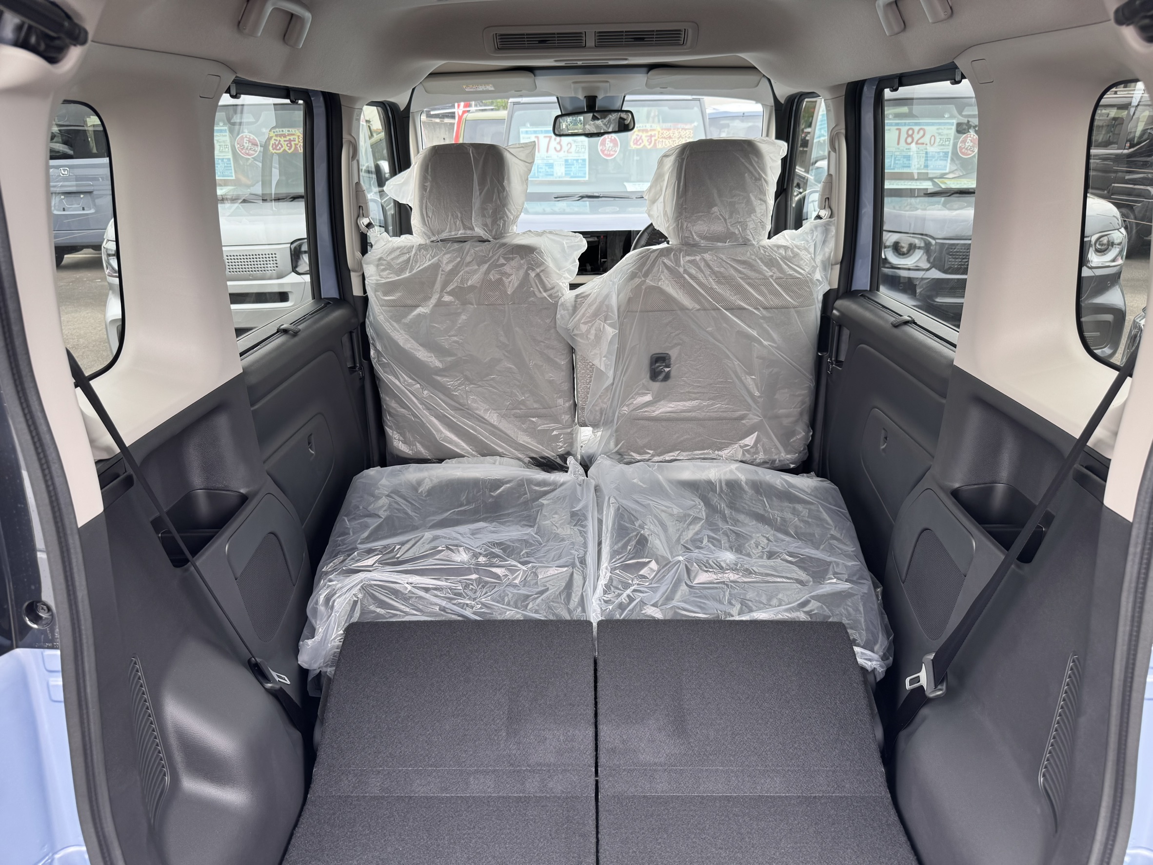 三菱 eKスペース 新型　G　ｱﾗｳﾝﾄﾞﾋﾞｭｰﾓﾆﾀｰ付