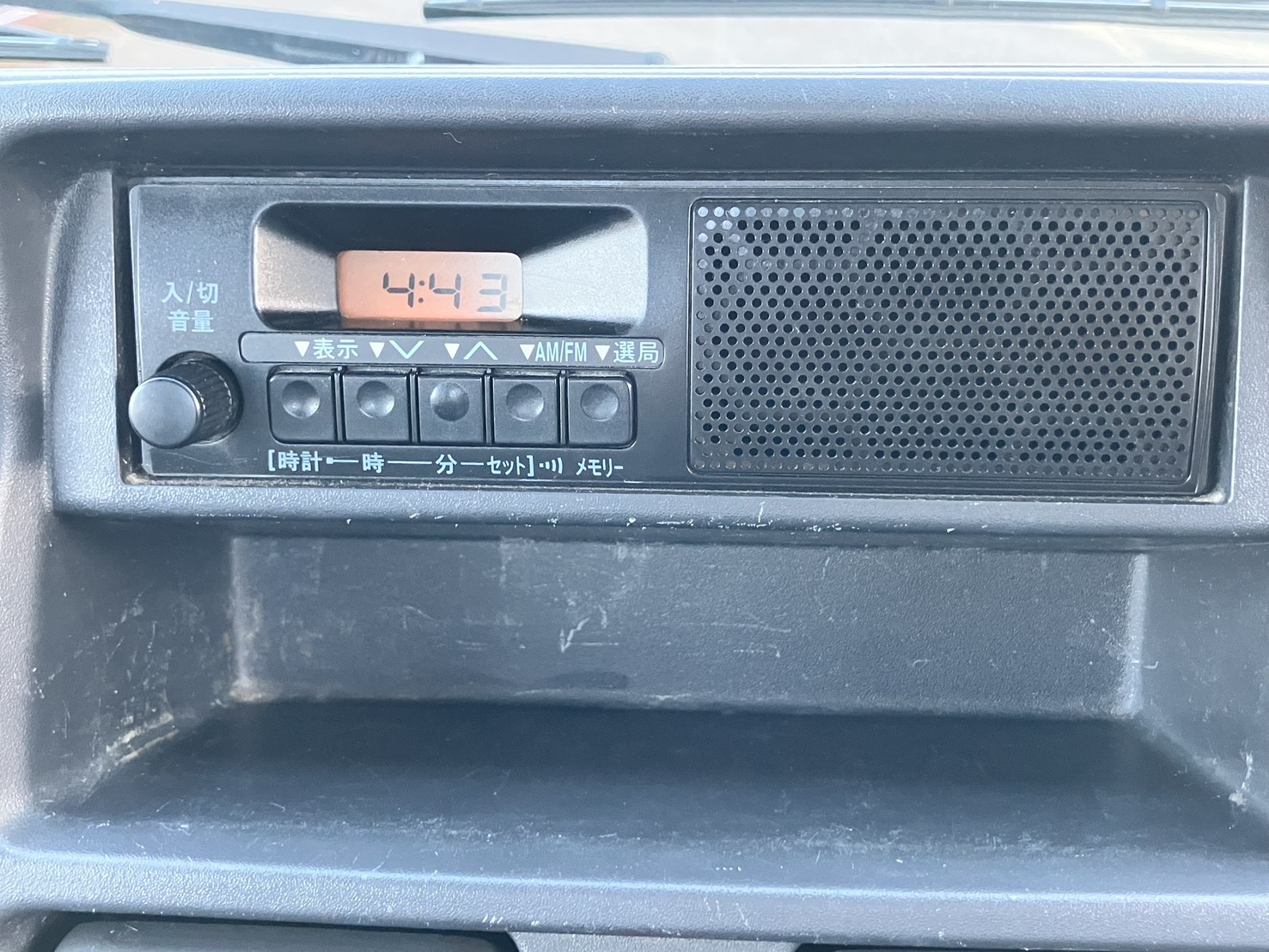 日産 NT100クリッパートラック DX　MT